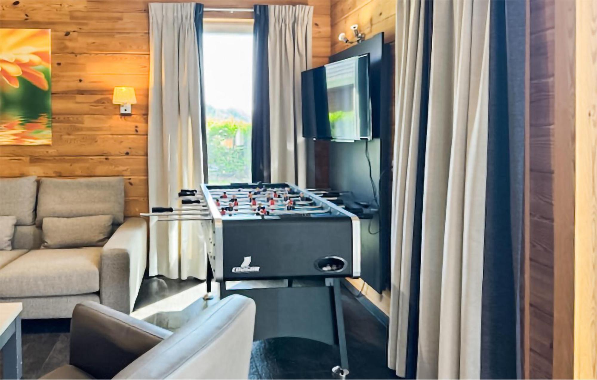 Lovely Home In Heel With Wifi Екстер'єр фото